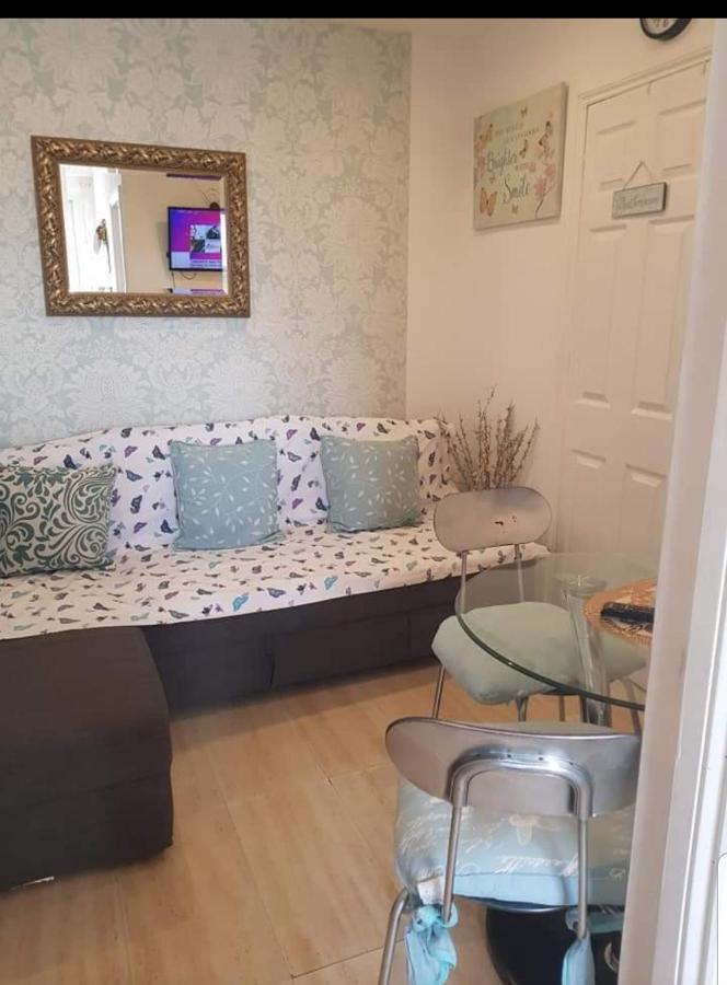 Marahanata Jadwin 1 Beautiful Apartment 1 Bedroom Flat London Exterior photo